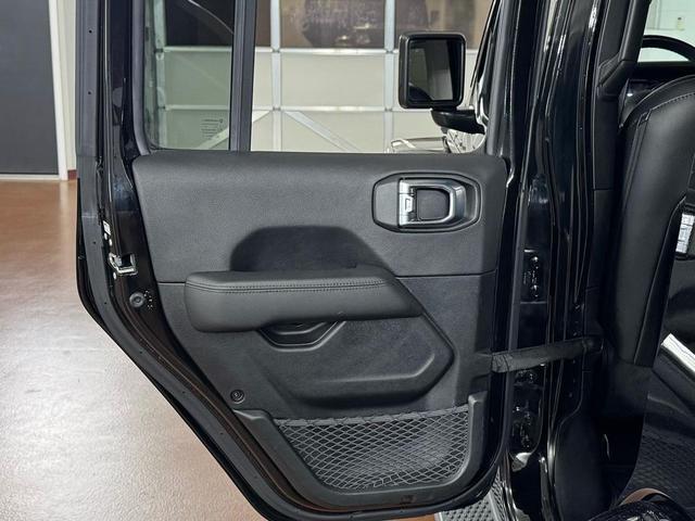 Photo of 2021 Black Jeep Wrangler Unlimited