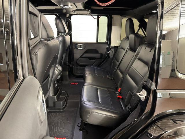 Photo of 2021 Black Jeep Wrangler Unlimited