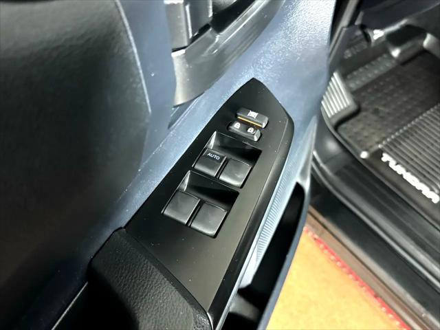 Photo of 2019 Midnight Black Metallic Toyota Tundra