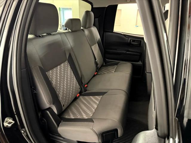 Photo of 2019 Midnight Black Metallic Toyota Tundra