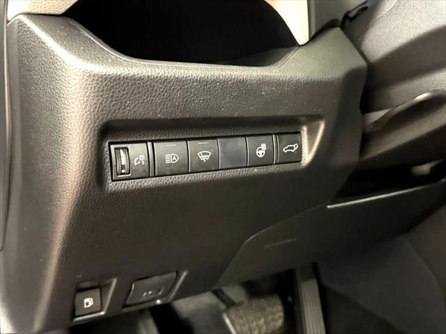 Photo of 2020 Magnetic Gray Metallic Toyota RAV4 Hybrid