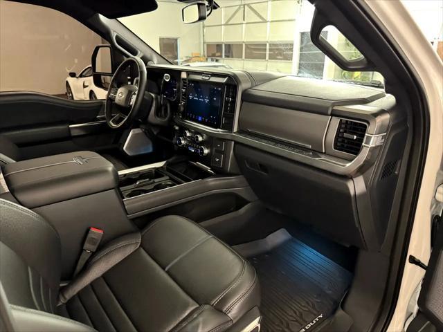 Photo of 2025 Star White Ford F-250