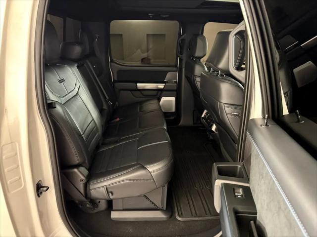 Photo of 2025 Star White Ford F-250