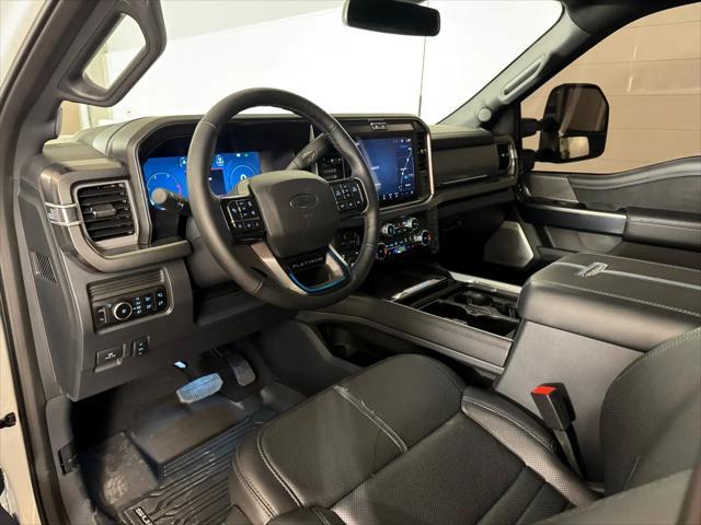 Photo of 2025 Star White Ford F-250