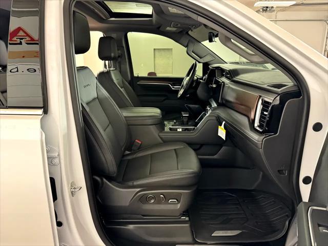 Photo of 2024 White Frost GMC Sierra 1500