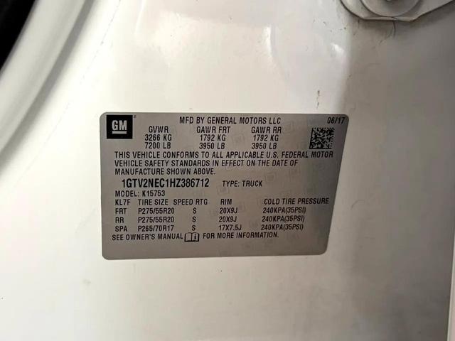 Photo of 2017 Summit White GMC Sierra 1500