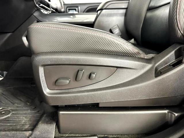 Photo of 2017 Summit White GMC Sierra 1500