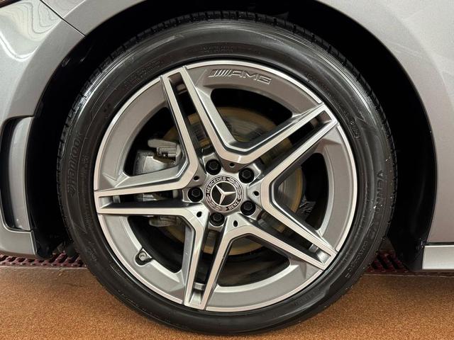 Photo of 2022 Gray Mercedes-Benz A-Class