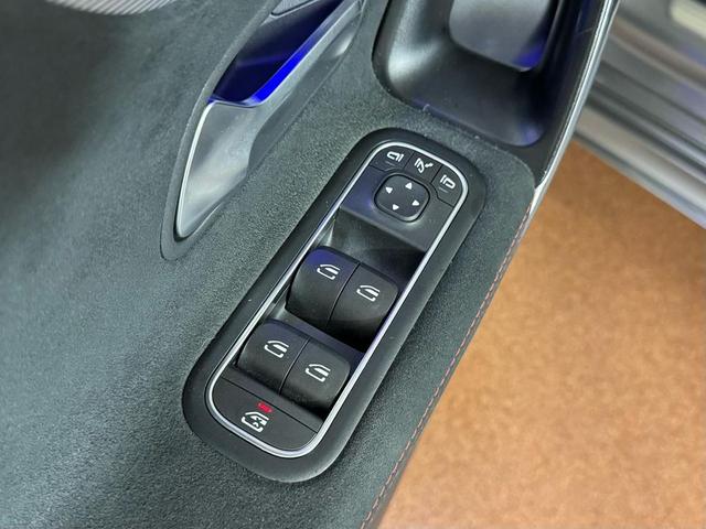 Photo of 2022 Gray Mercedes-Benz A-Class