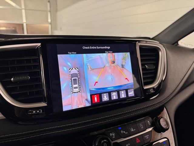 Photo of 2023 Fathom Blue Pearl Chrysler Pacifica
