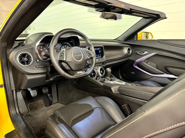 Photo of 2017 Bright Yellow Chevrolet Camaro
