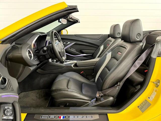 Photo of 2017 Bright Yellow Chevrolet Camaro