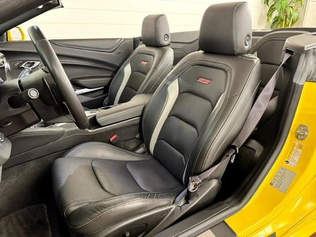 Photo of 2017 Bright Yellow Chevrolet Camaro