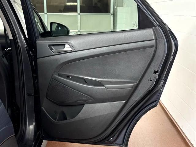 Photo of 2020 Dusk Blue Hyundai TUCSON