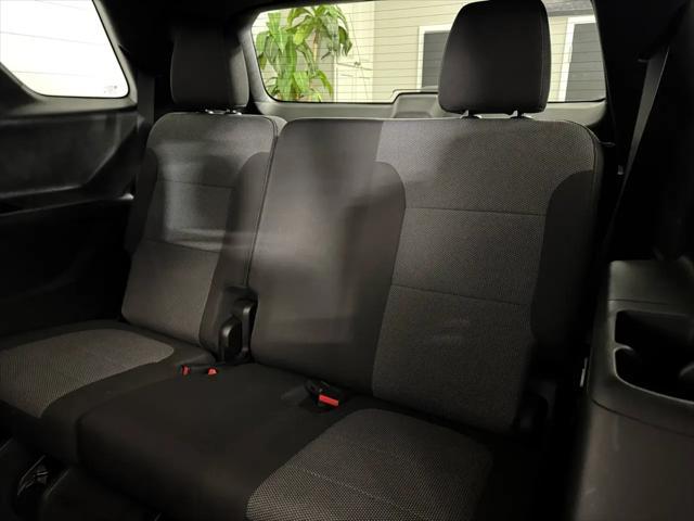 Photo of 2022 Summit White Chevrolet Traverse
