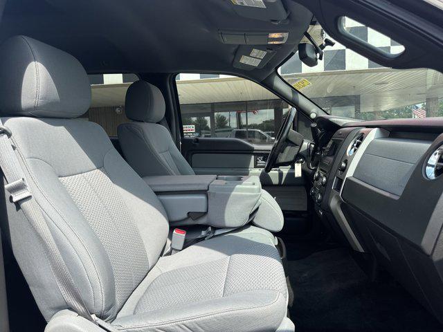 Photo of 2014 Ingot Silver Metallic Ford F-150