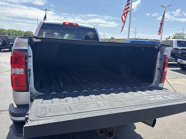 Photo of 2018 Quicksilver Metallic GMC Sierra 2500
