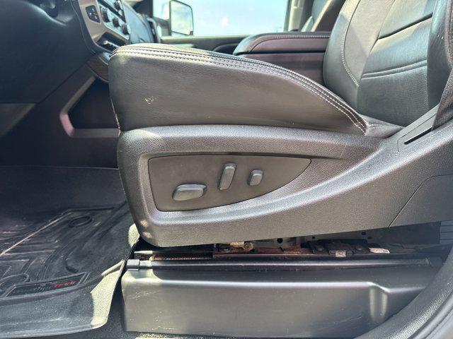 Photo of 2018 Quicksilver Metallic GMC Sierra 2500