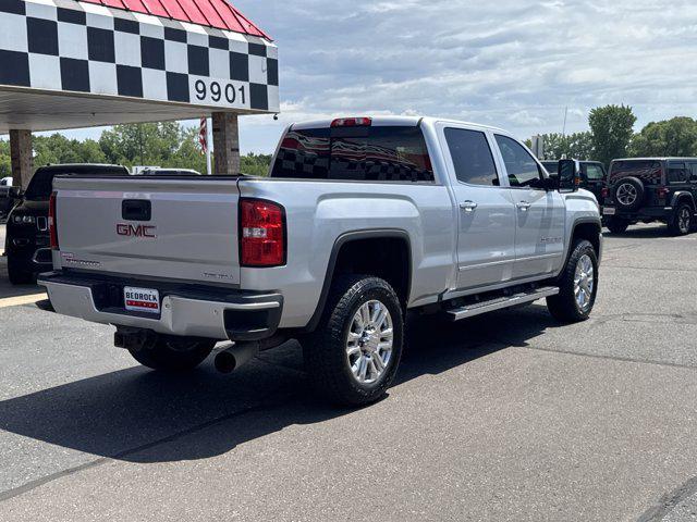 Photo of 2018 Quicksilver Metallic GMC Sierra 2500