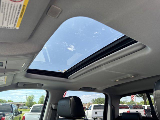 Photo of 2018 Quicksilver Metallic GMC Sierra 2500