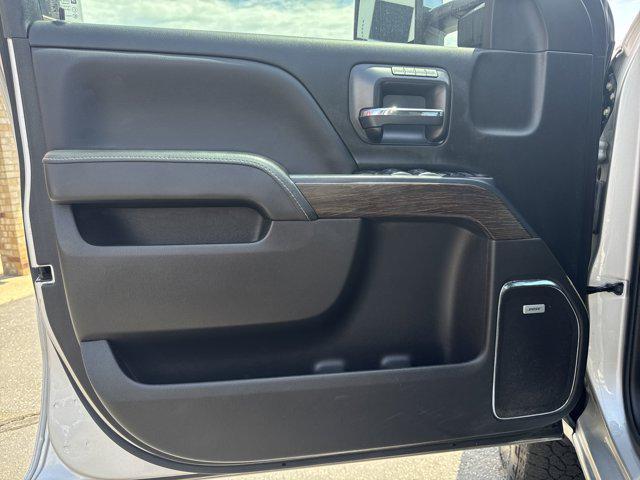 Photo of 2018 Quicksilver Metallic GMC Sierra 2500