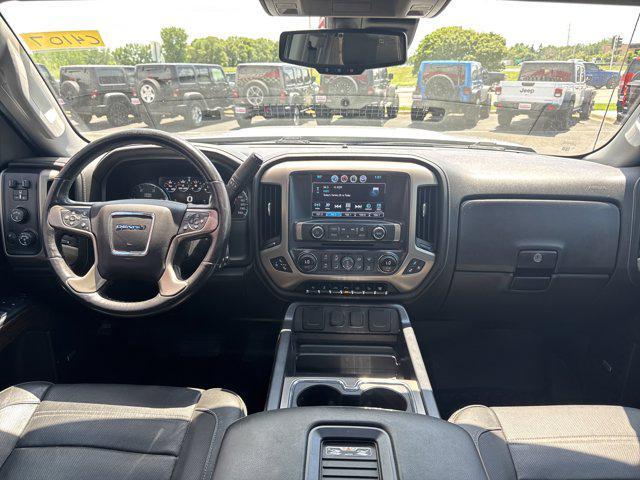 Photo of 2018 Quicksilver Metallic GMC Sierra 2500