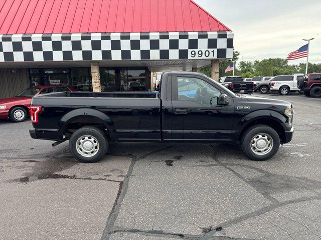 Photo of 2016 Shadow Black Ford F-150