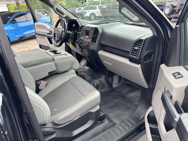 Photo of 2016 Shadow Black Ford F-150