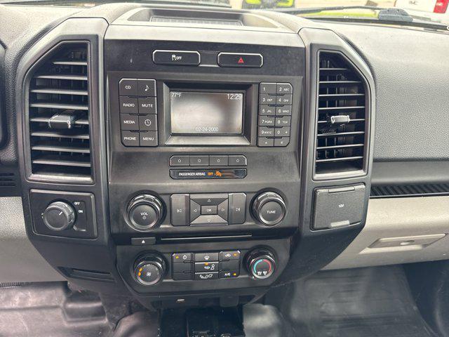 Photo of 2016 Shadow Black Ford F-150