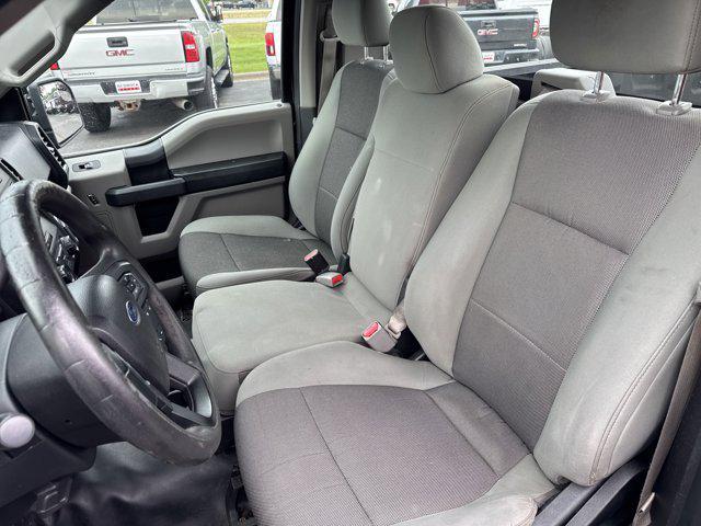 Photo of 2016 Shadow Black Ford F-150
