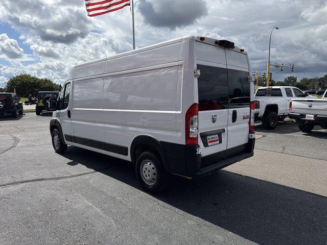 Photo of 2022 Bright White Clearcoat RAM ProMaster 2500