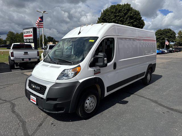 Photo of 2022 Bright White Clearcoat RAM ProMaster 2500