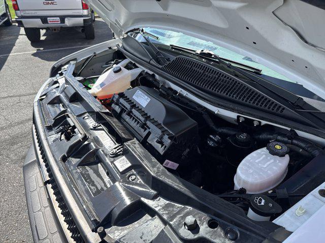 Photo of 2021 Summit White Chevrolet Express 3500