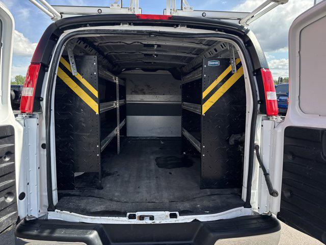 Photo of 2021 Summit White Chevrolet Express 3500