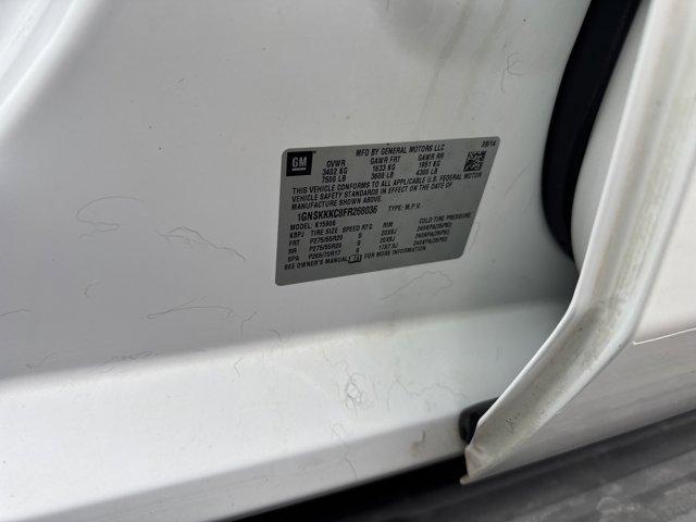 Photo of 2015 Summit White Chevrolet Suburban