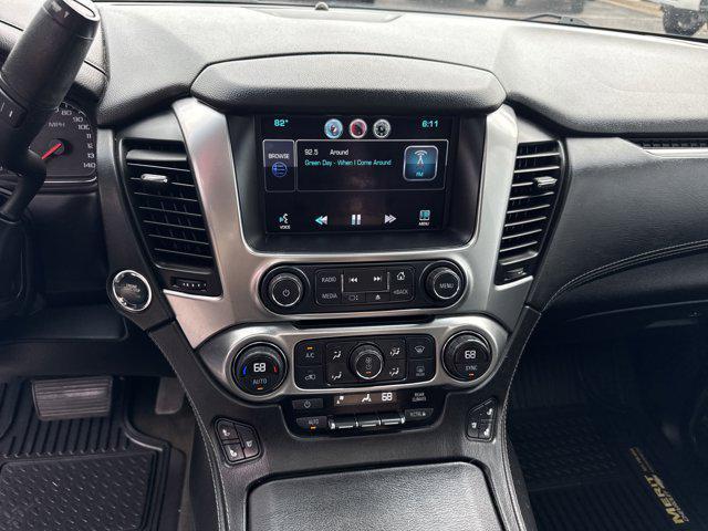 Photo of 2015 Summit White Chevrolet Suburban