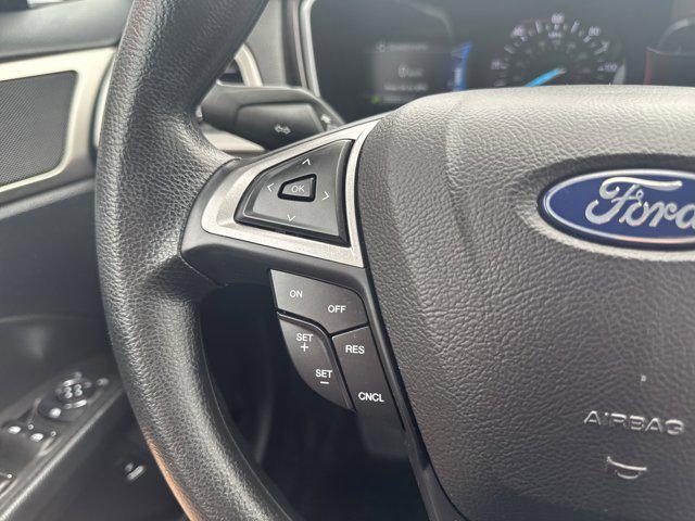 Photo of 2018 Oxford White Ford Fusion Hybrid