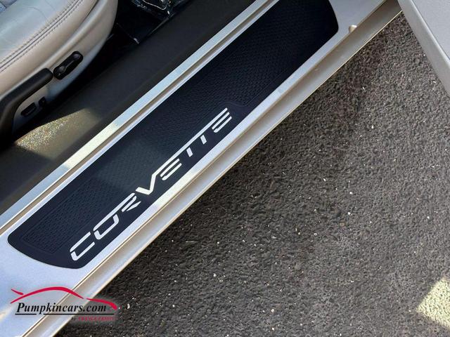 Photo of 2005 Silver Chevrolet Corvette