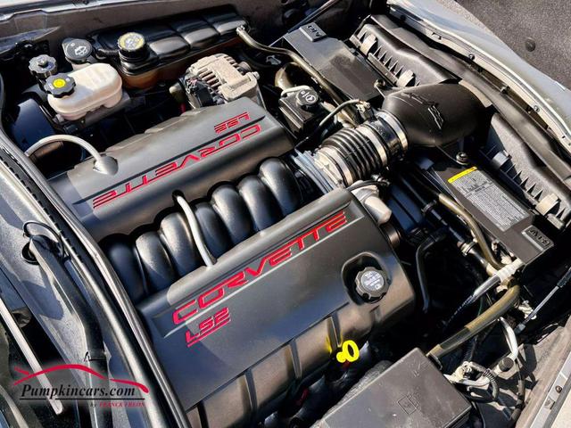 Photo of 2005 Silver Chevrolet Corvette