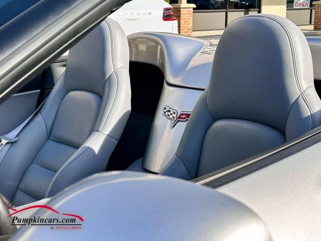 Photo of 2005 Silver Chevrolet Corvette
