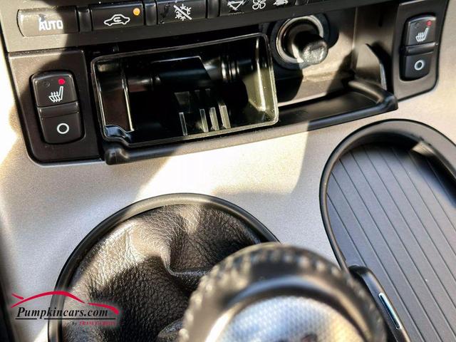 Photo of 2005 Silver Chevrolet Corvette