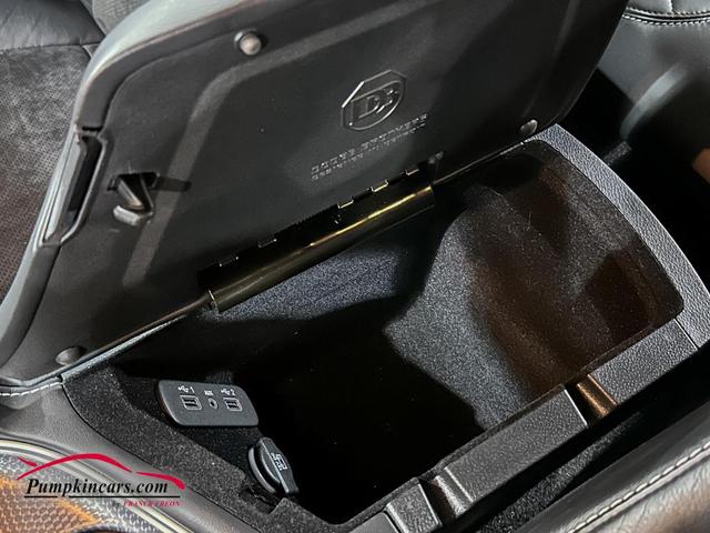 Photo of 2022 Black Dodge Challenger