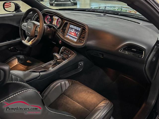 Photo of 2022 Black Dodge Challenger