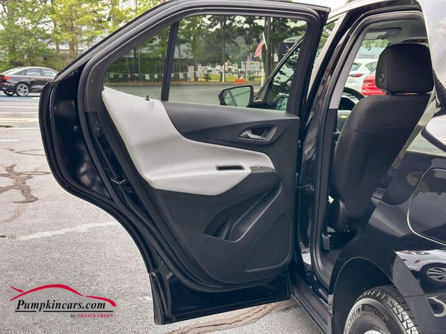 Photo of 2023 Black Chevrolet Equinox