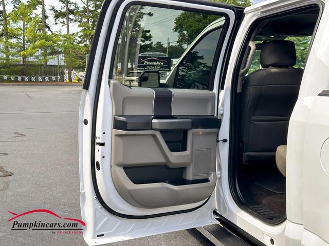 Photo of 2016 White Ford F-150