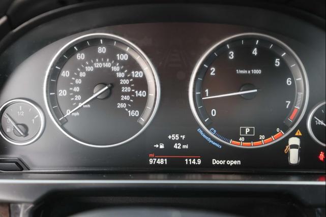 Photo of 2017 WHITE BMW X5