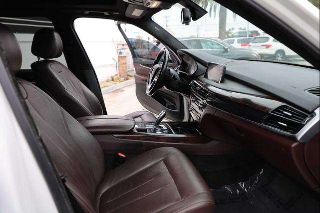 Photo of 2017 WHITE BMW X5