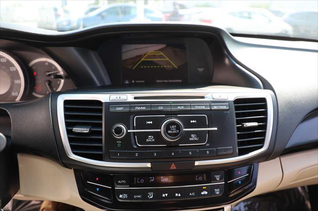 Photo of 2016 Basque Red Pearl II Honda Accord