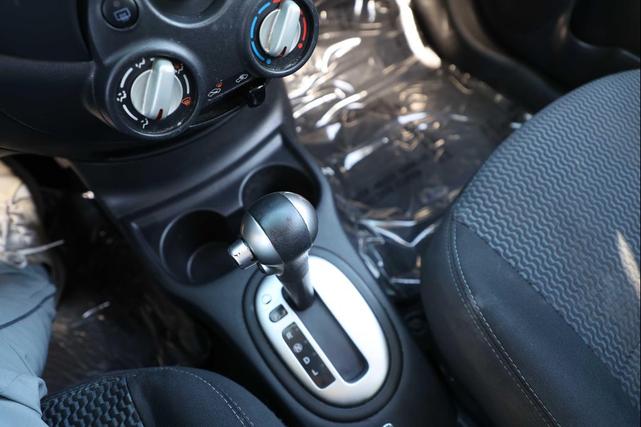 Photo of 2014 Red Brick Metallic Nissan Versa Note