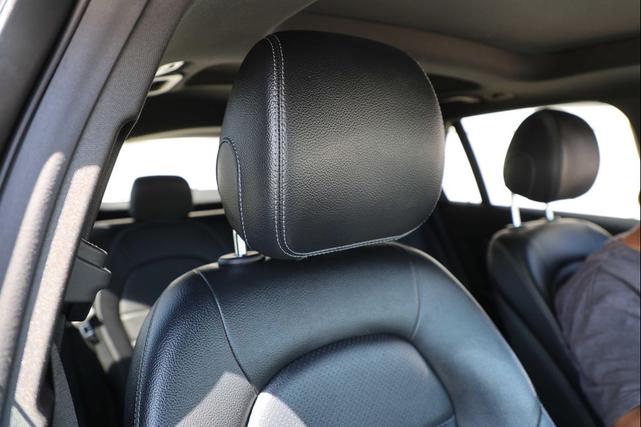Photo of 2017 WHITE Mercedes-Benz GLC 300
